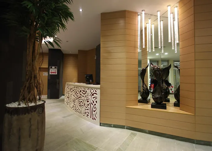 The Park 4* كارتيبي